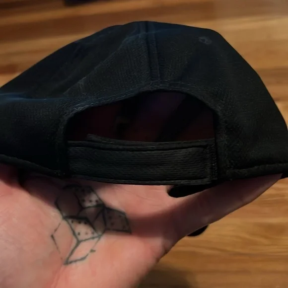 Kids authentic MLB Pittsburgh pirates Velcro strap back - Picture 3 of 4